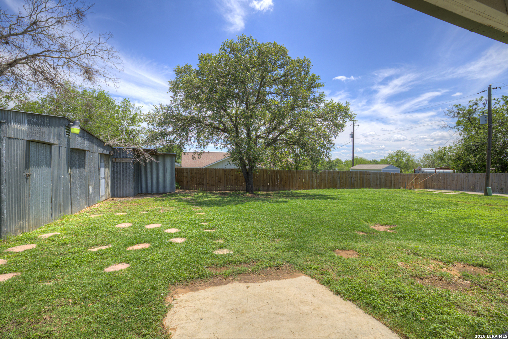 1006 Pecan Floresville TX 78114