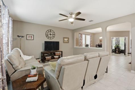 11224 Hill Top Bend Helotes TX 78023
