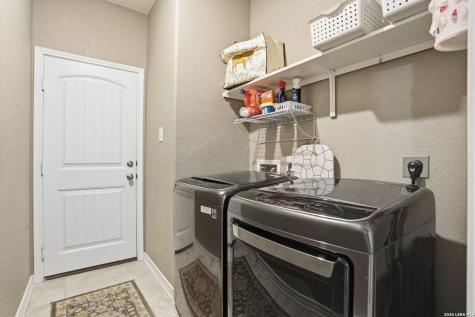 11224 Hill Top Bend Helotes TX 78023