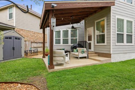 11224 Hill Top Bend Helotes TX 78023