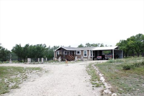 138 Spanish Oak Trail Harper TX 78631