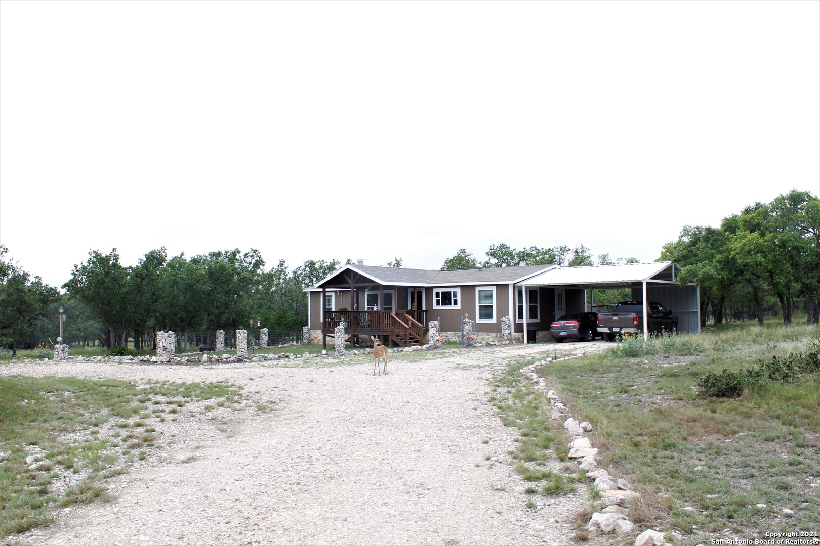 138 Spanish Oak Trail Harper TX 78631