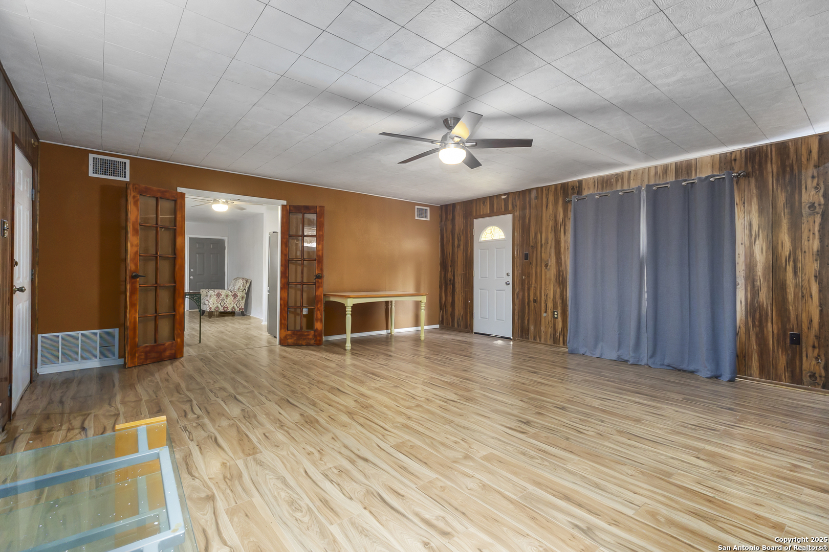 1125 91st San Antonio TX 78214