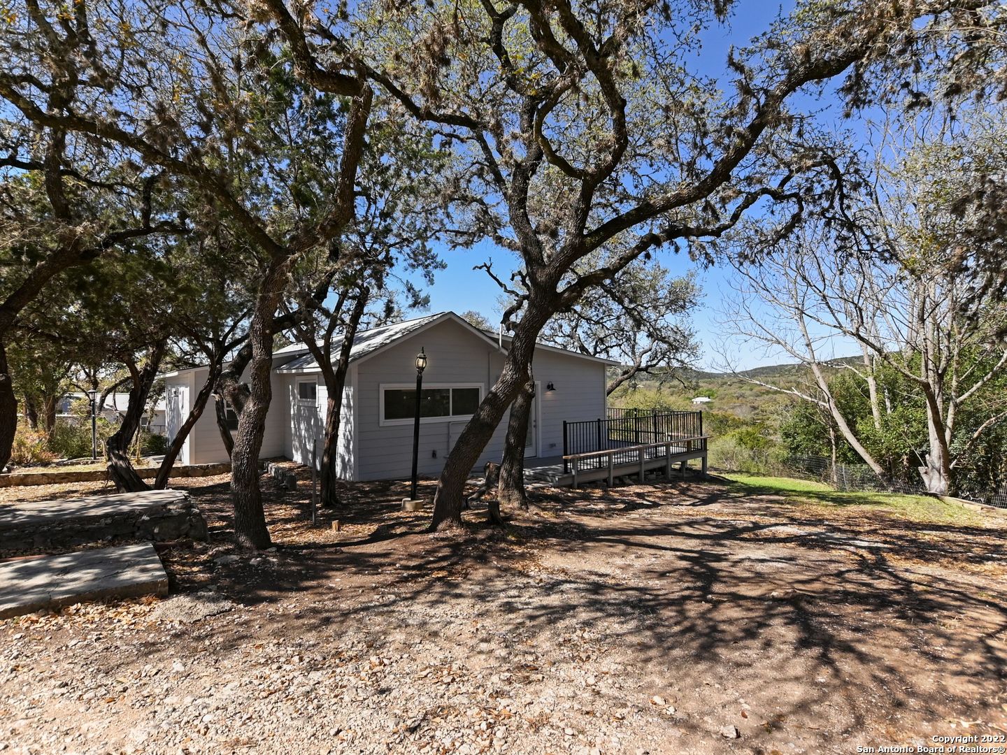 17807 Hilltop Drive Helotes TX 78023