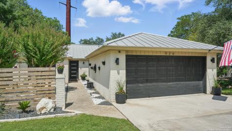 526 Oakwood Boulevard New Braunfels TX 78130
