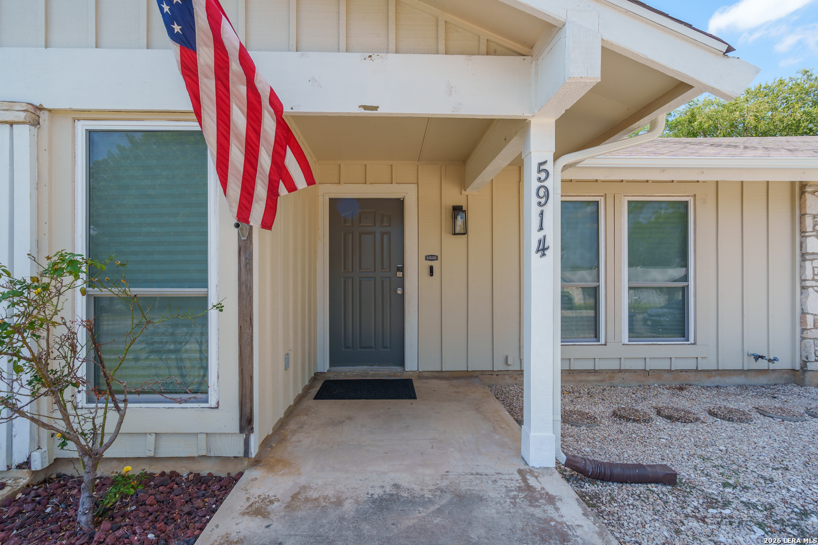 5914 Freemans Farm Street San Antonio TX 78233