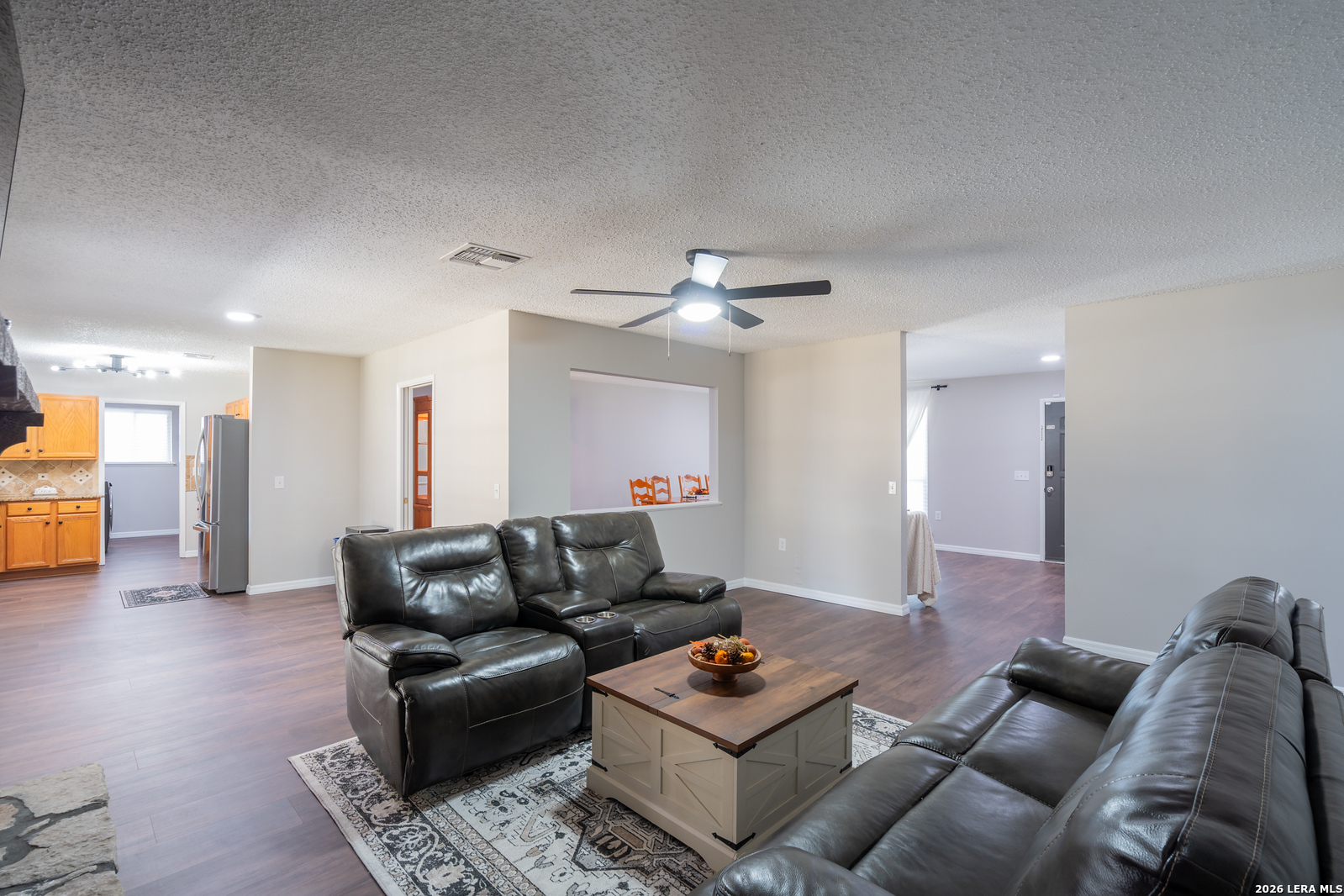 5914 Freemans Farm Street San Antonio TX 78233