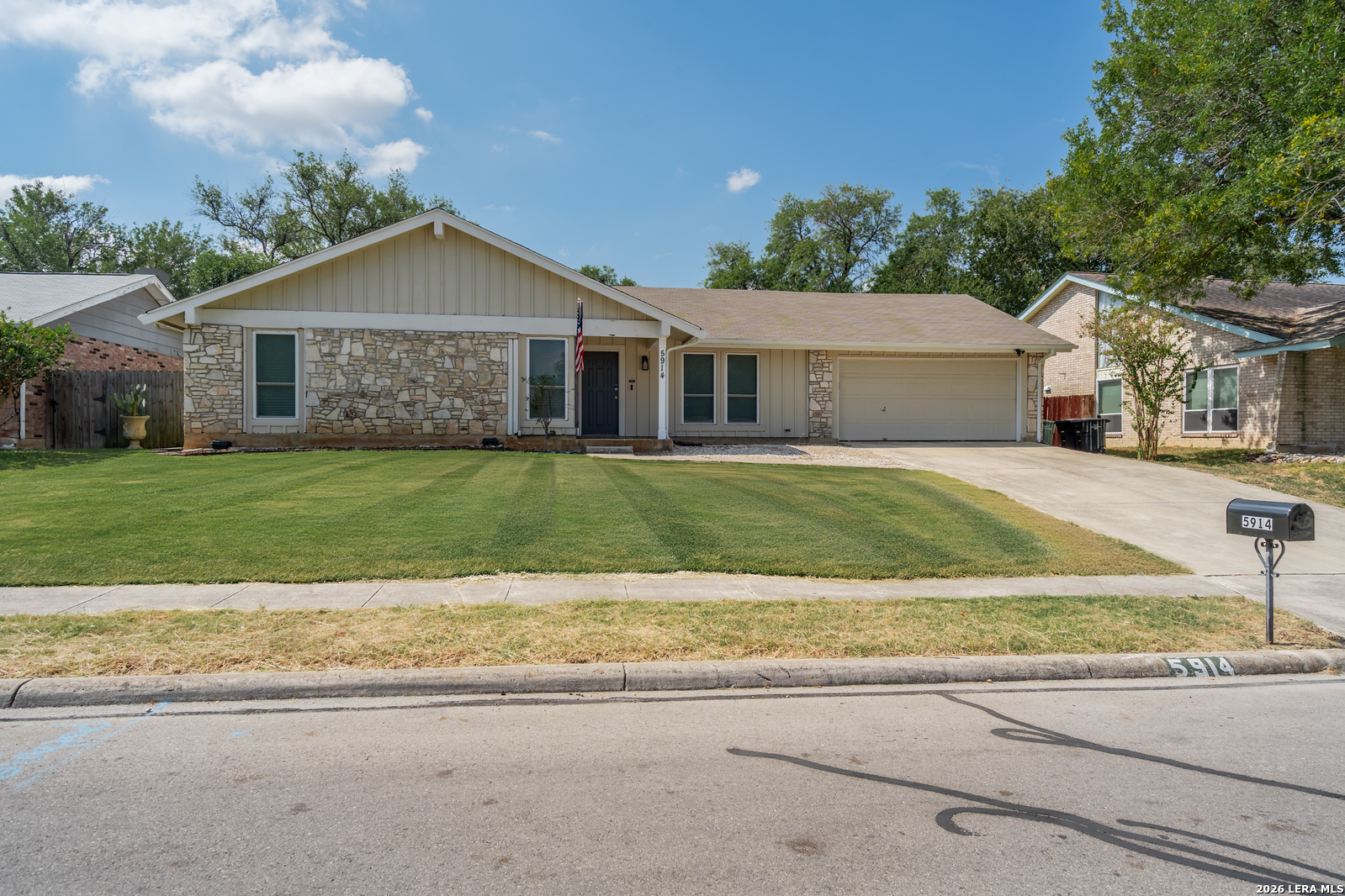 5914 Freemans Farm Street San Antonio TX 78233