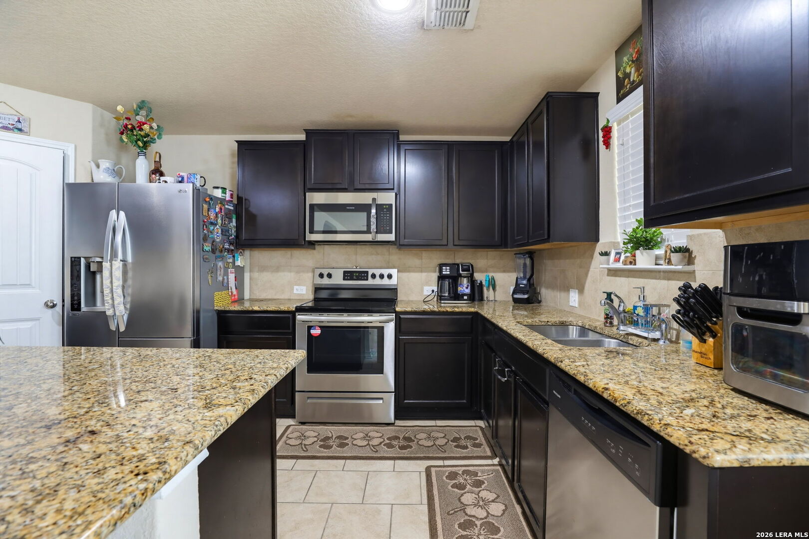 1631 Tree Run San Antonio TX 78245