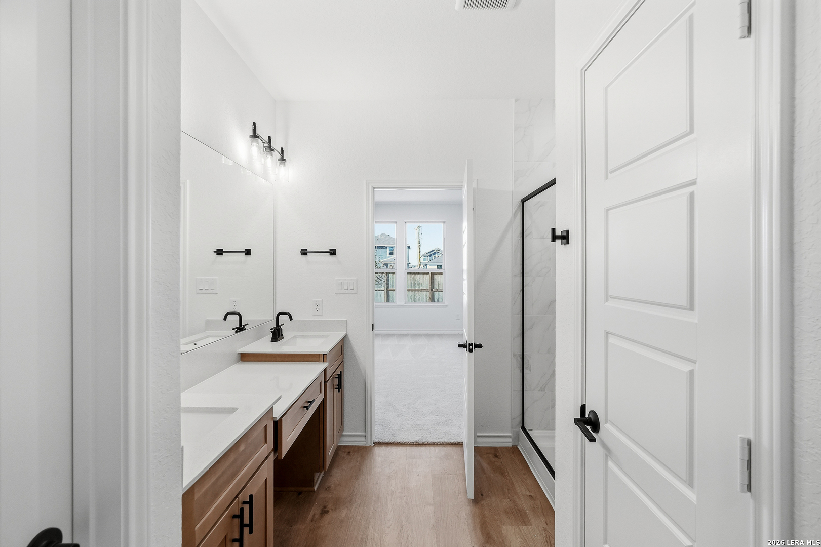 527 Nightingale Avenue Marion TX 78124