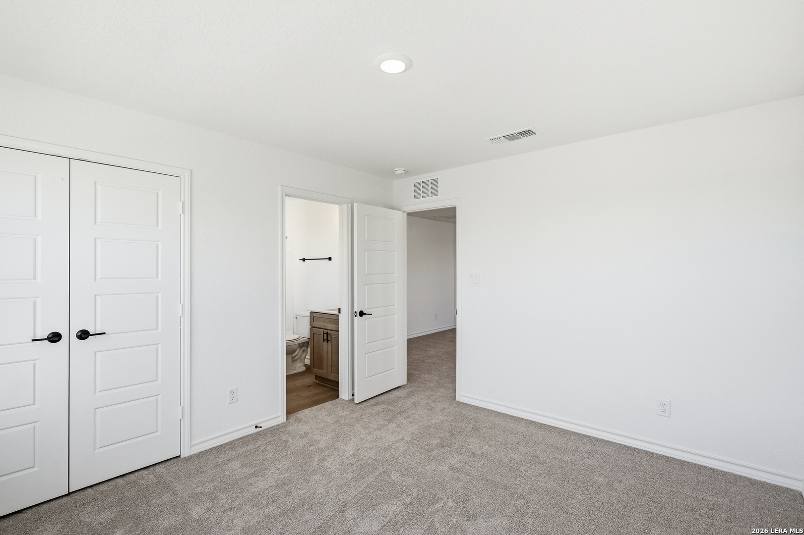 527 Nightingale Avenue Marion TX 78124