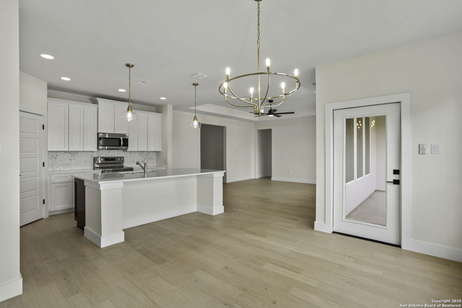1901 N Chateau Lane Kerrville TX 78028