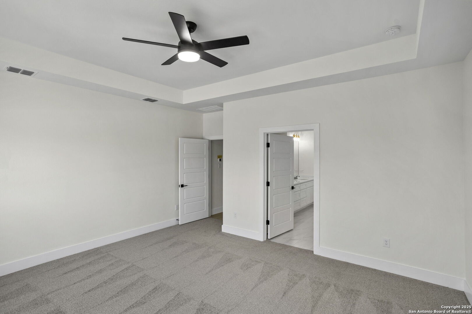 1901 N Chateau Lane Kerrville TX 78028