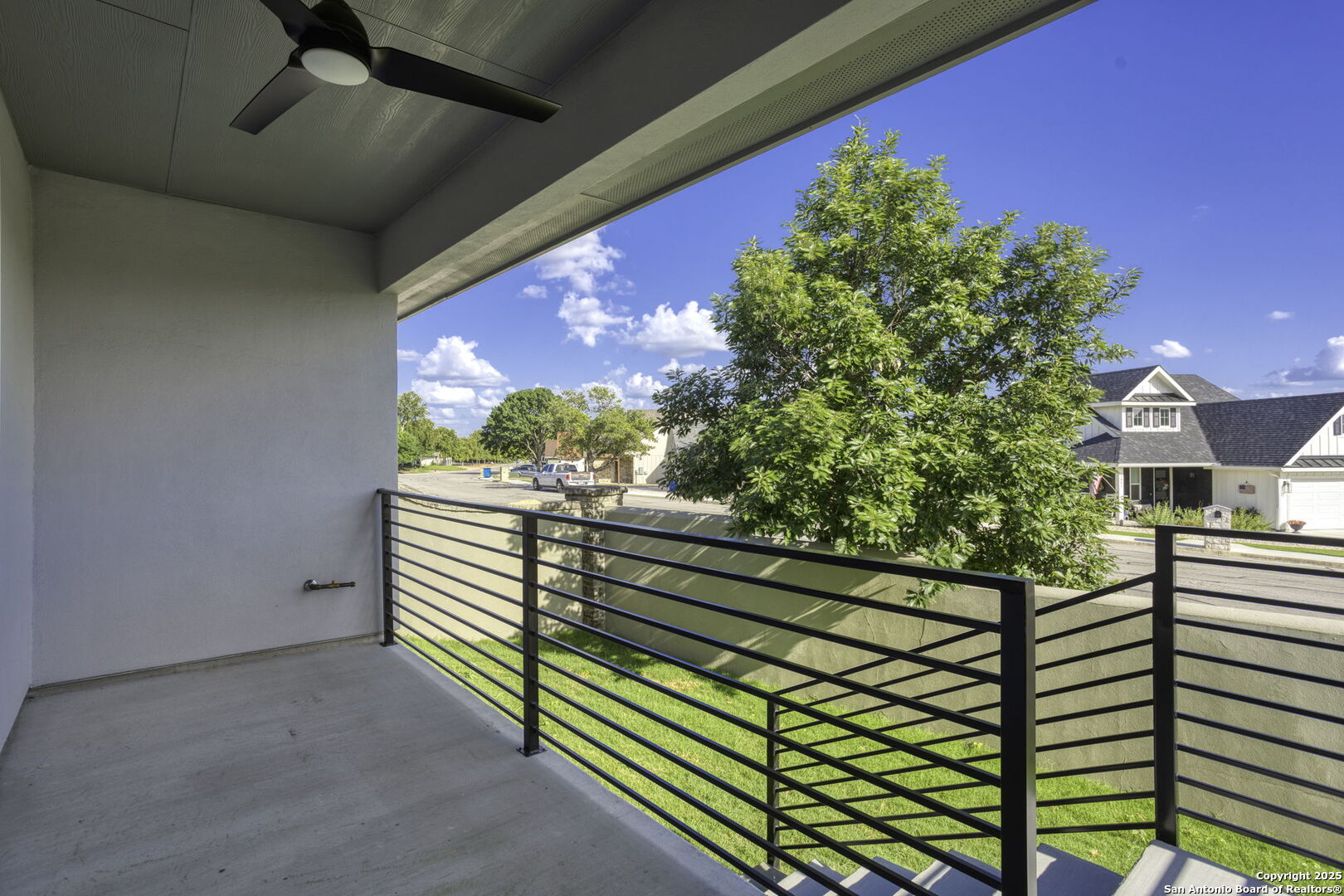 1901 N Chateau Lane Kerrville TX 78028