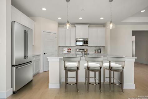 1901 N Chateau Lane Kerrville TX 78028