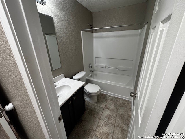 7907 Saratoga Knll Selma TX 78154