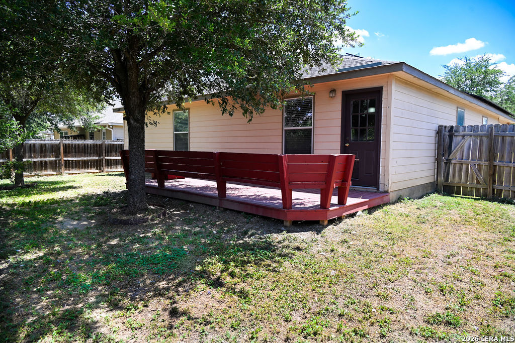 7907 Saratoga Knll Selma TX 78154
