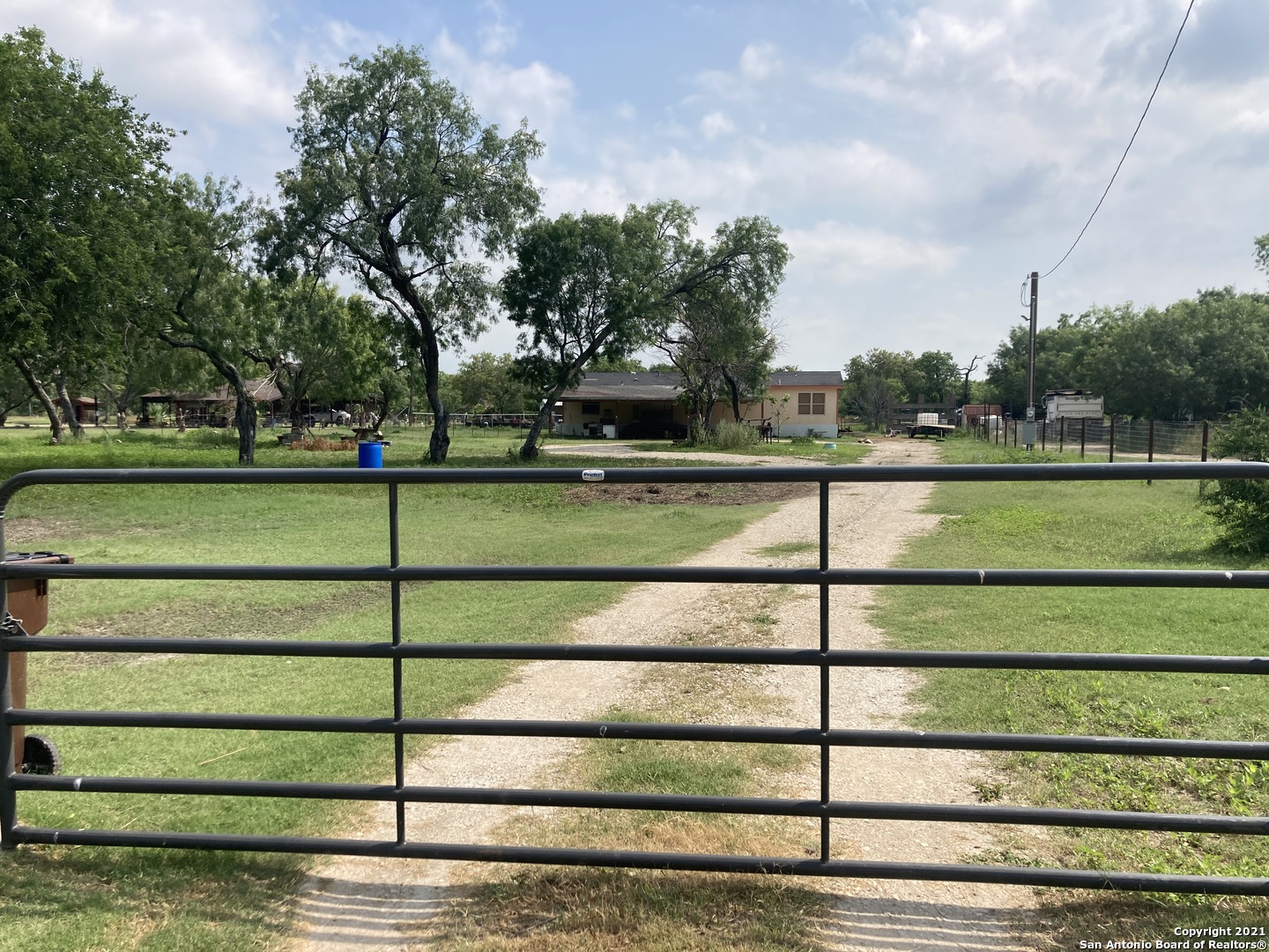 7946 S Foster Road San Antonio TX 78222