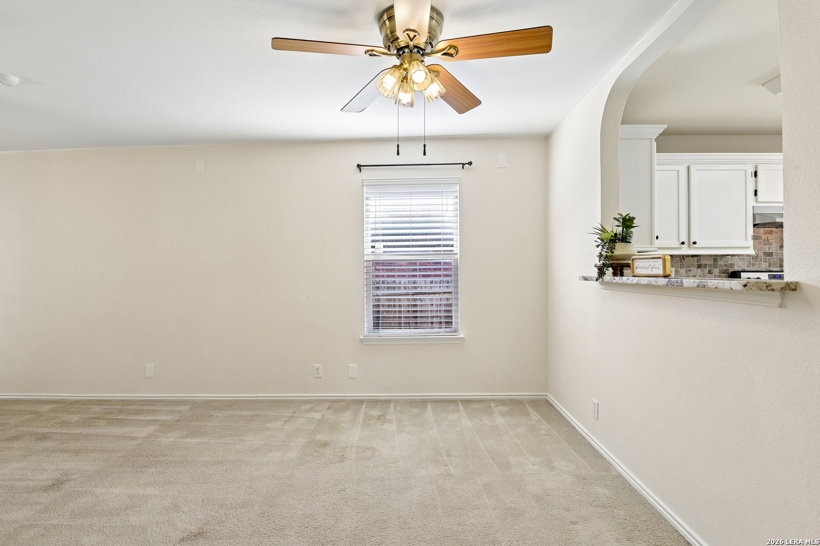 9022 Meadow Springs Universal City TX 78148