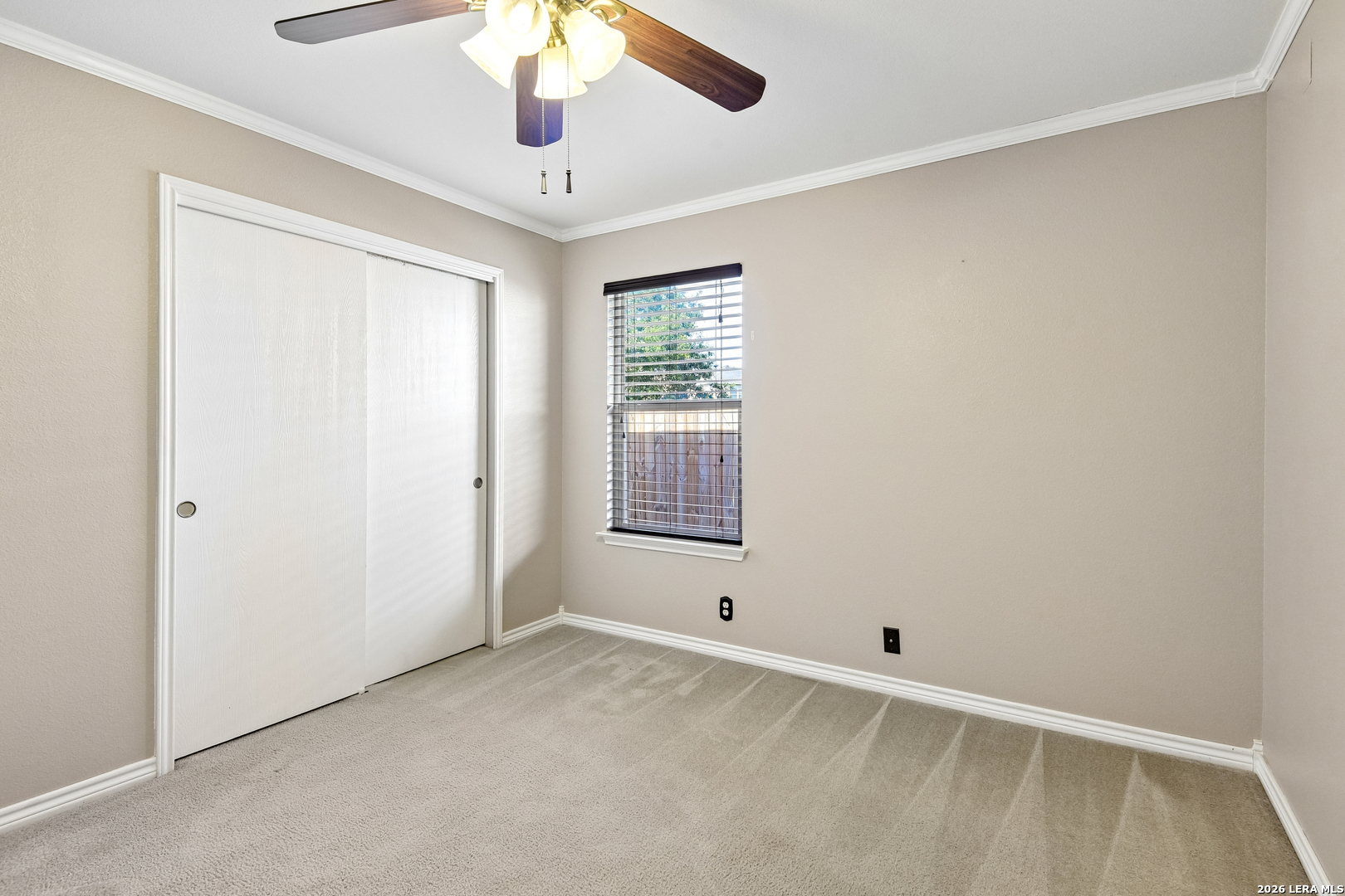 9022 Meadow Springs Universal City TX 78148