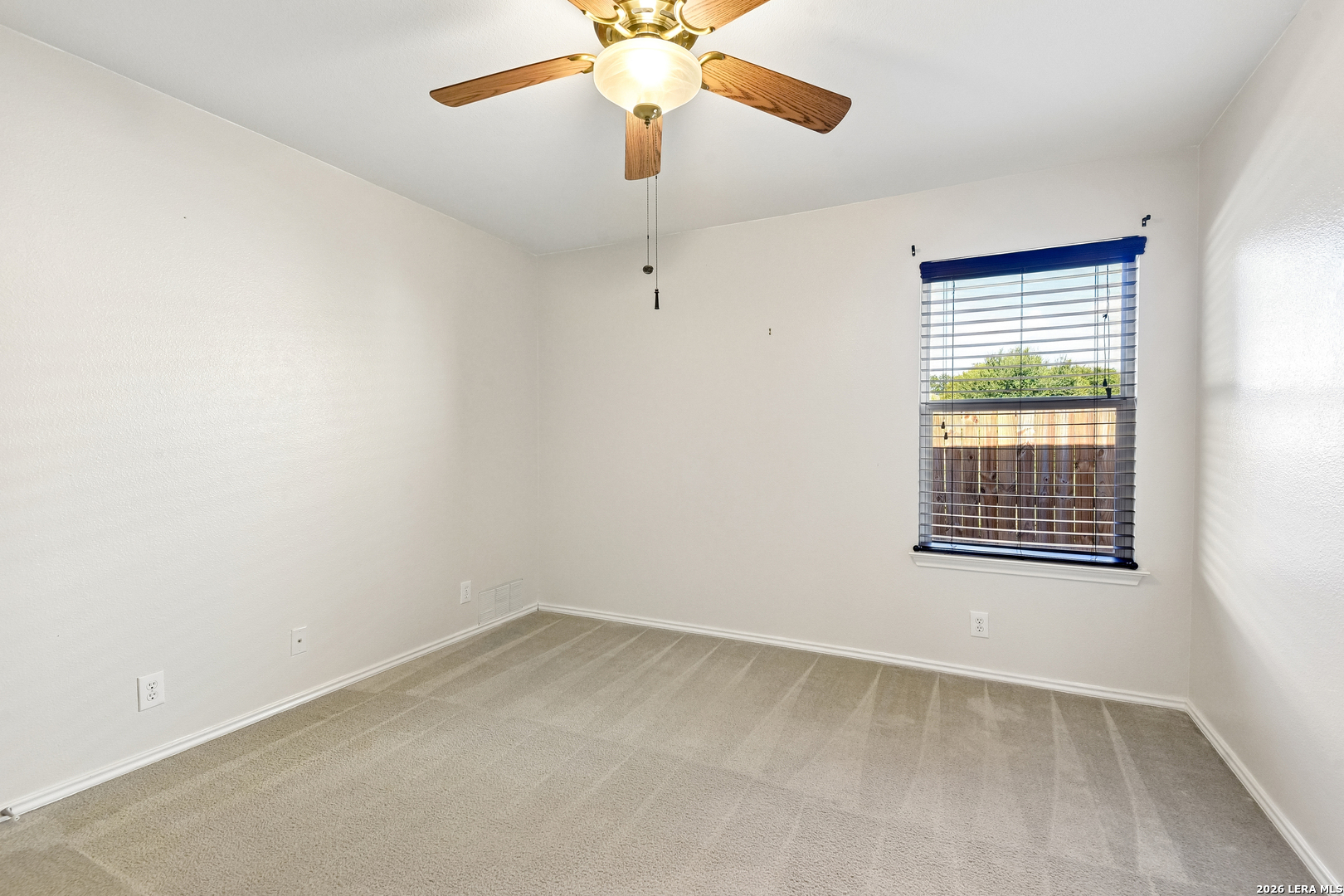 9022 Meadow Springs Universal City TX 78148