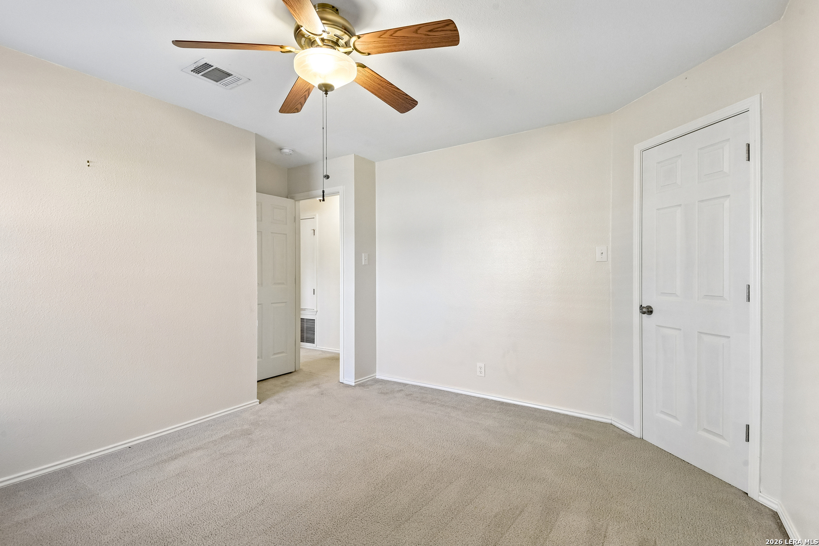 9022 Meadow Springs Universal City TX 78148