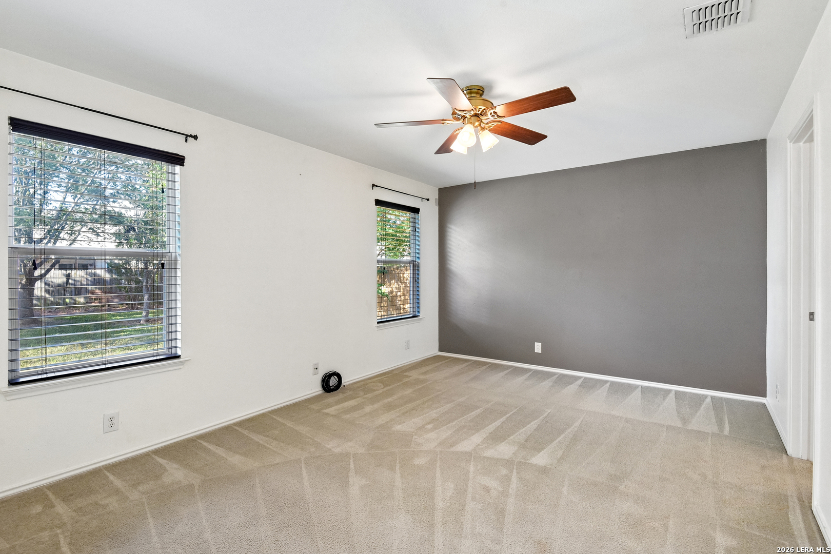 9022 Meadow Springs Universal City TX 78148