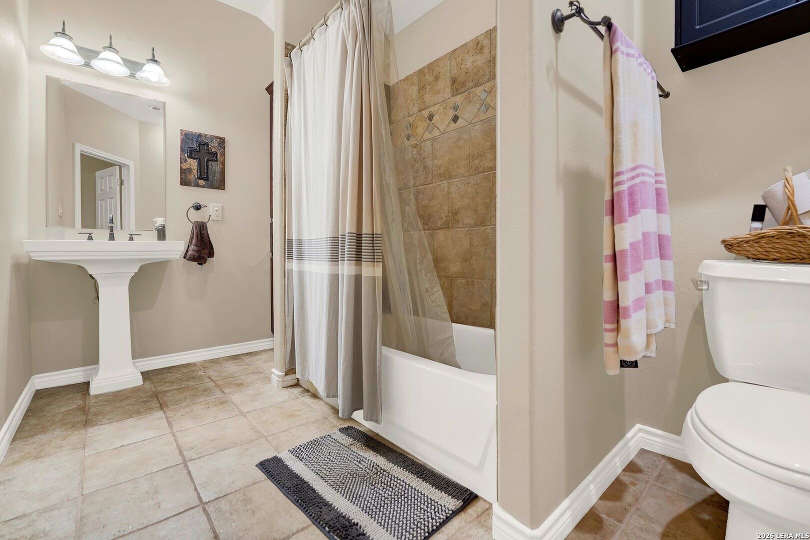 473 County Road 375 San Antonio TX 78253