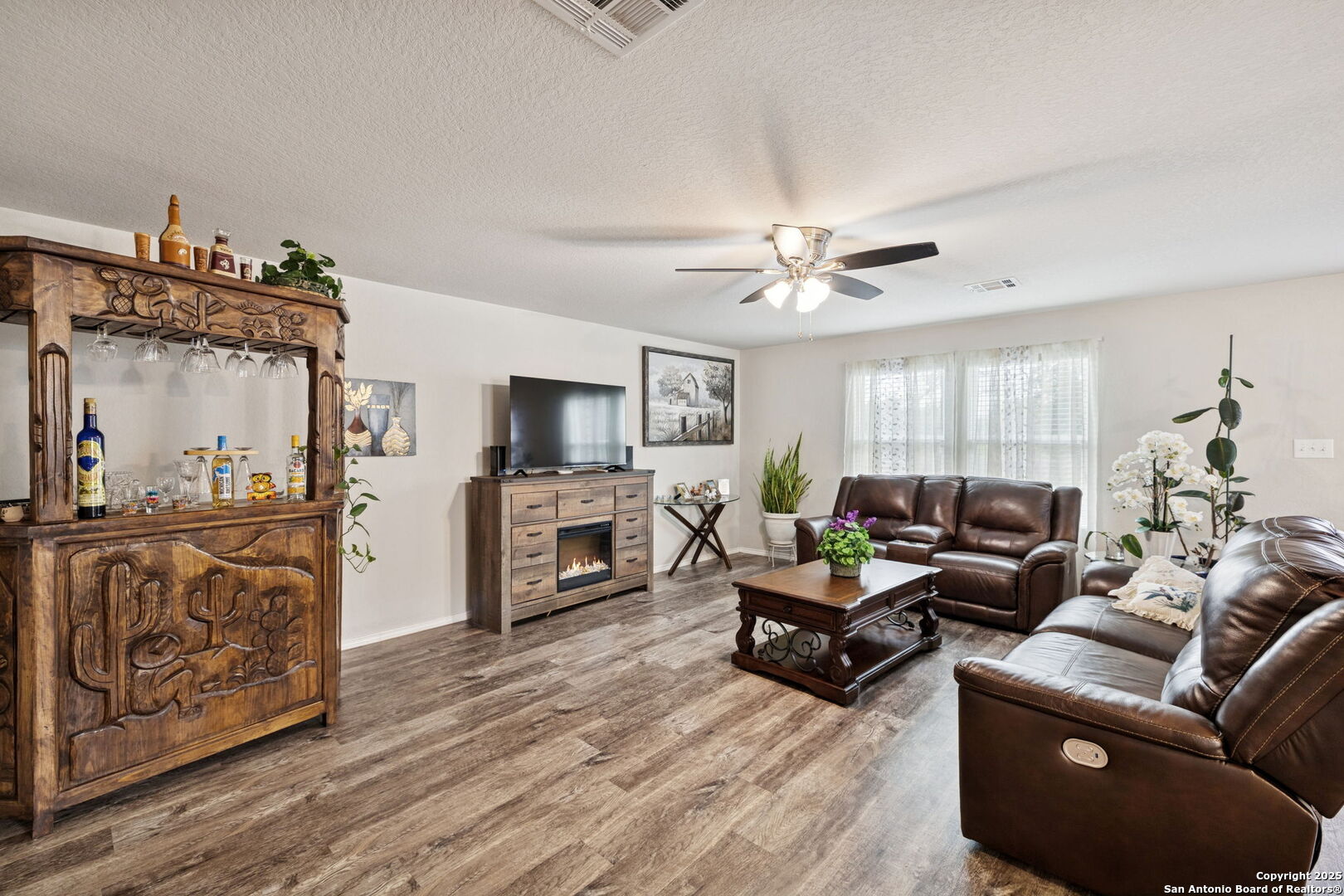 6915 Gino Valley San Antonio TX 78242