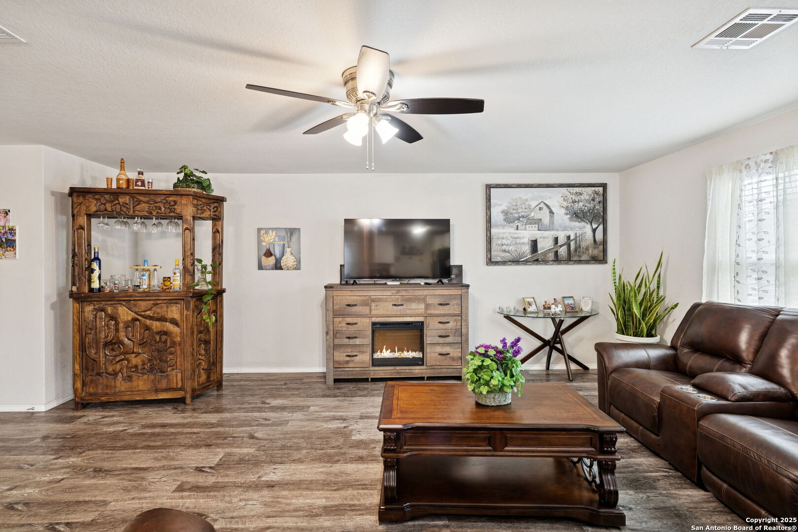 6915 Gino Valley San Antonio TX 78242
