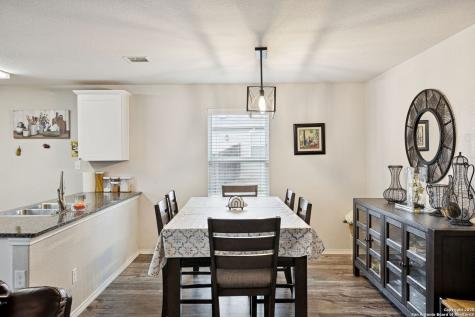 6915 Gino Valley San Antonio TX 78242