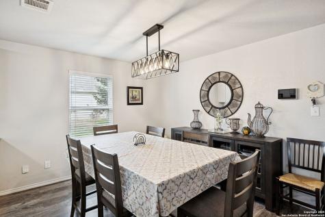 6915 Gino Valley San Antonio TX 78242