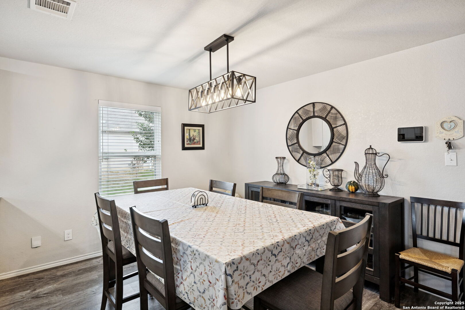 6915 Gino Valley San Antonio TX 78242