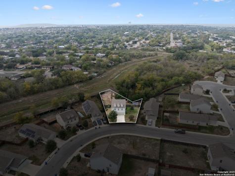 6915 Gino Valley San Antonio TX 78242