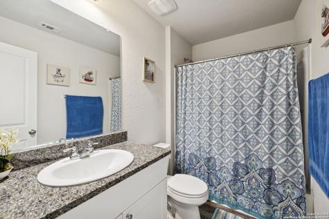 6915 Gino Valley San Antonio TX 78242