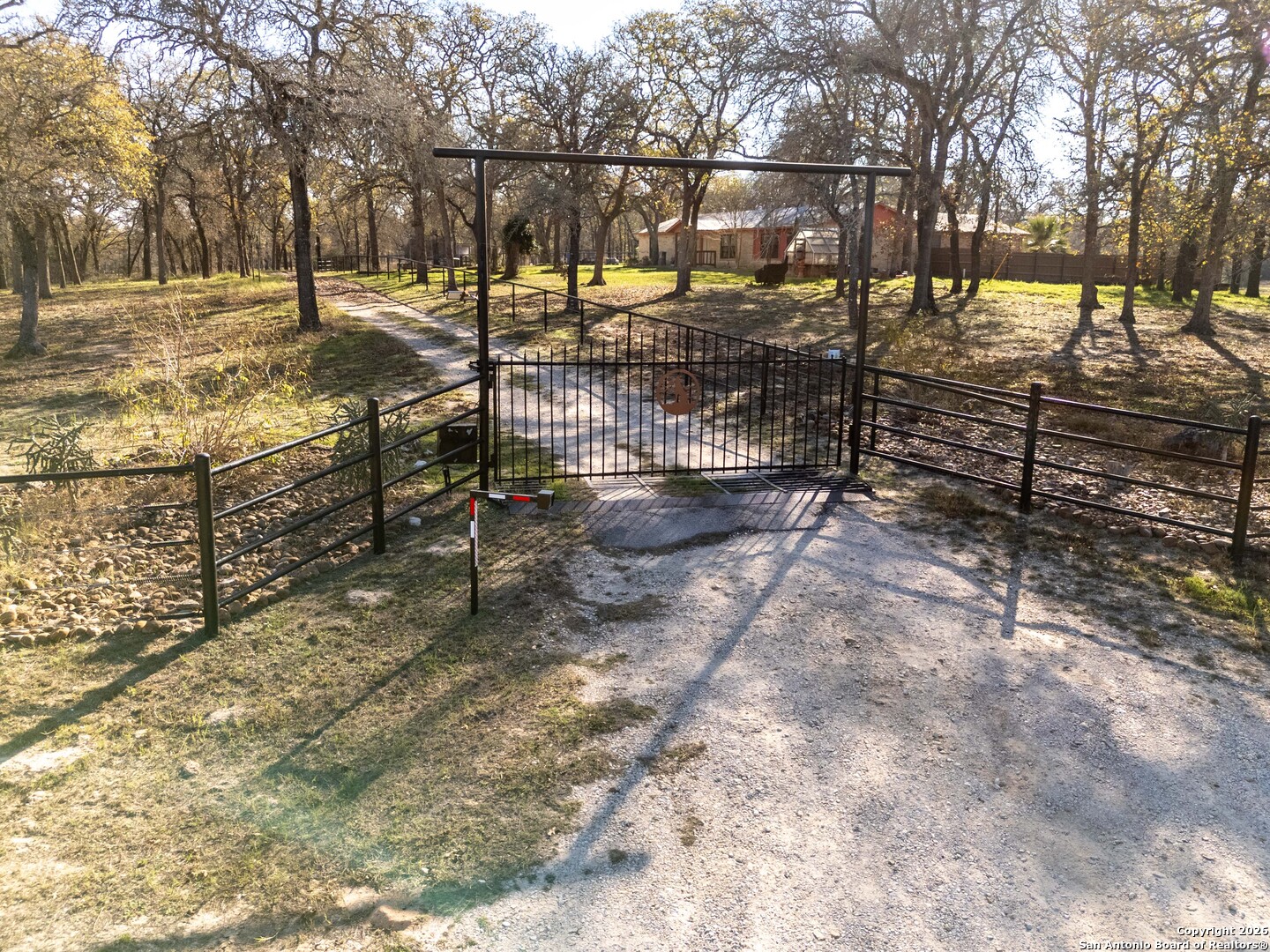 4843 Zion Hill Seguin TX 78155