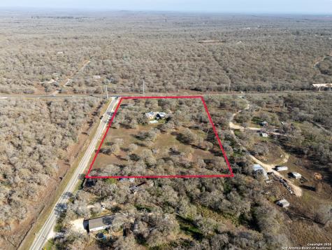 4843 Zion Hill Seguin TX 78155
