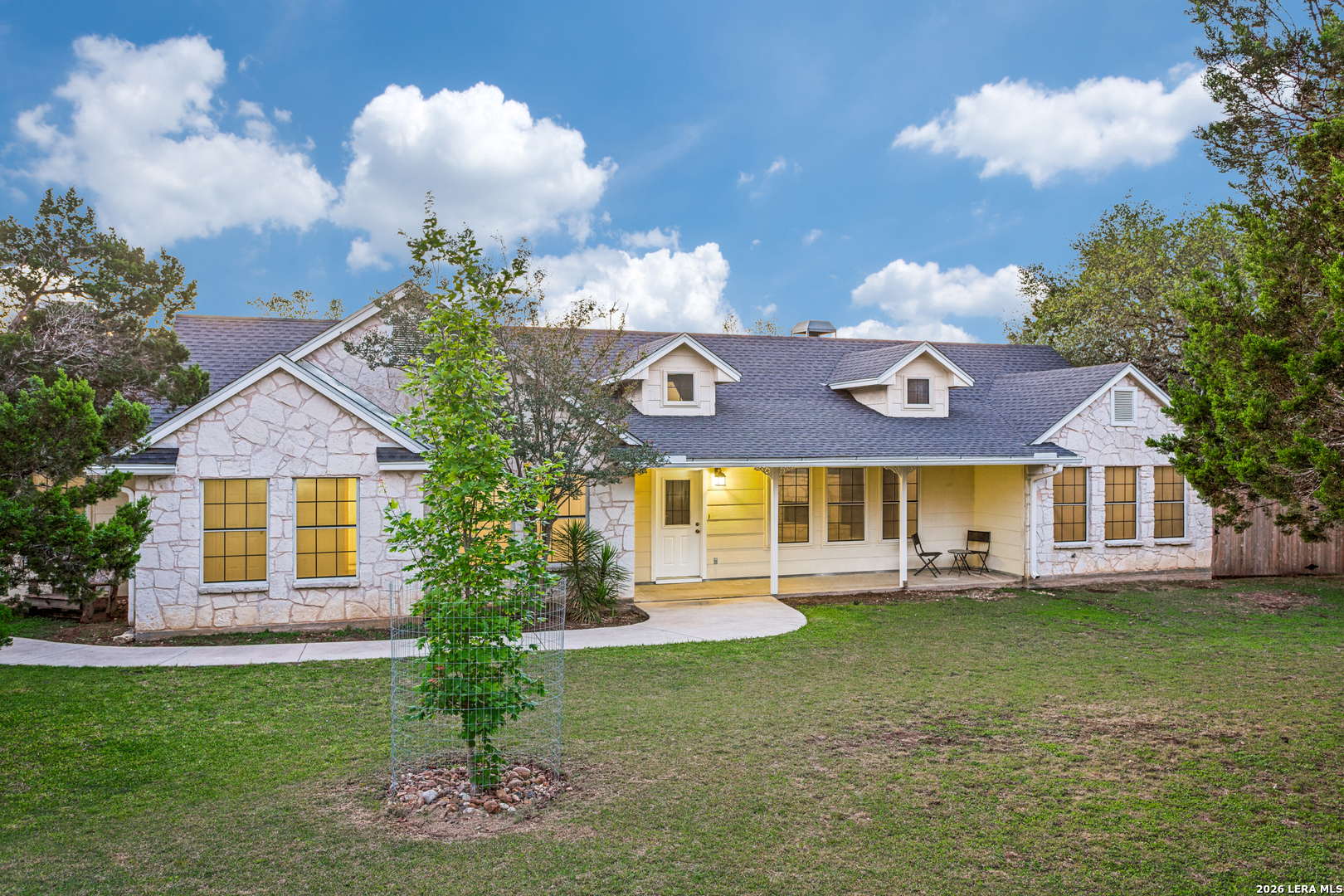 1129 Desert Gold Boerne TX 78006