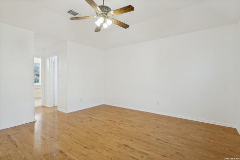 1129 Desert Gold Boerne TX 78006