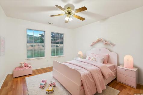 1129 Desert Gold Boerne TX 78006