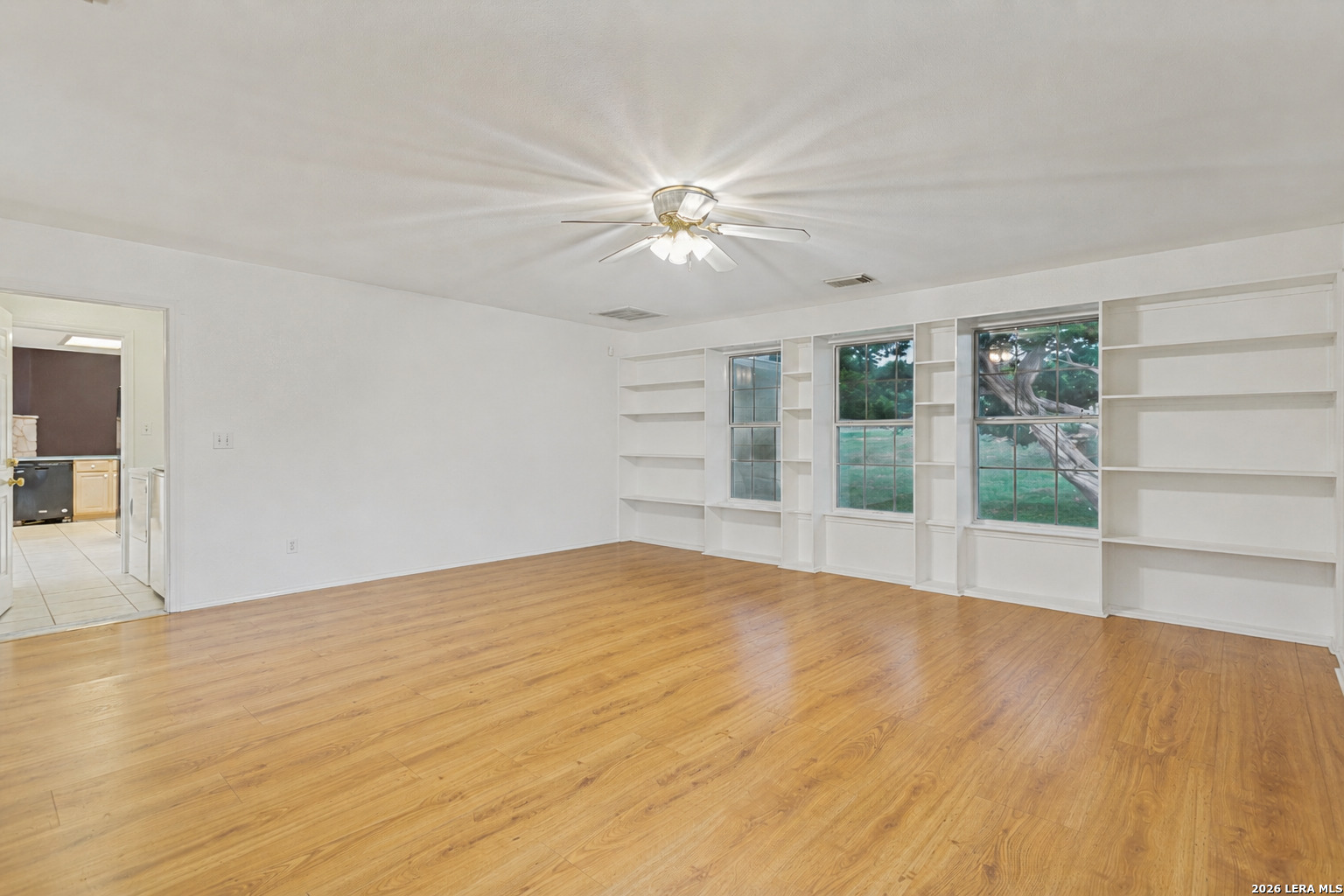 1129 Desert Gold Boerne TX 78006