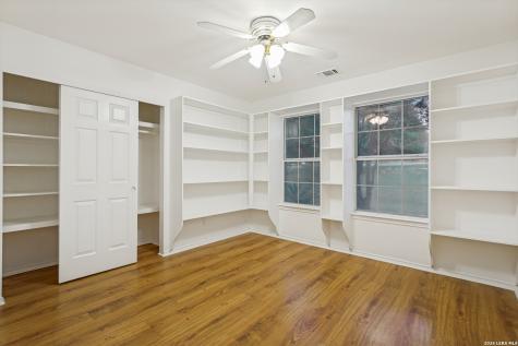 1129 Desert Gold Boerne TX 78006