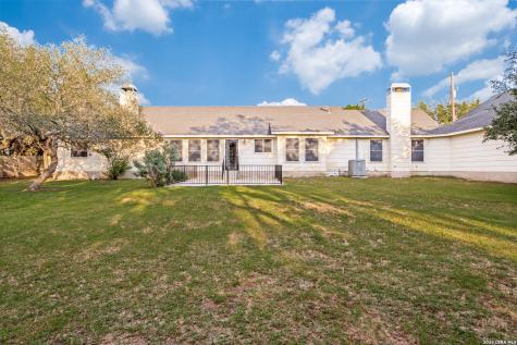 1129 Desert Gold Boerne TX 78006