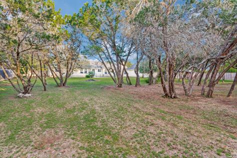 1129 Desert Gold Boerne TX 78006