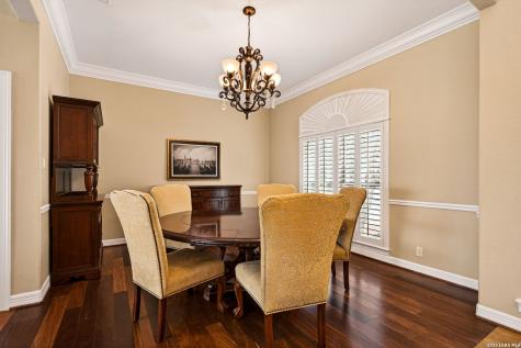 31 Royal Waters Drive San Antonio TX 78248