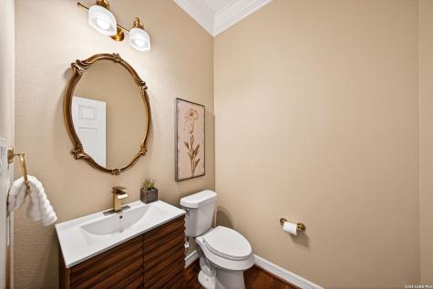 31 Royal Waters Drive San Antonio TX 78248