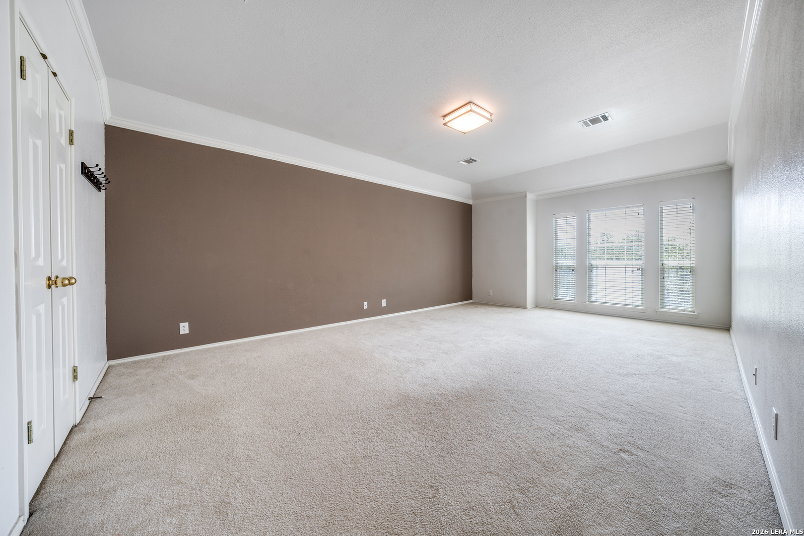 23710 Legend Crest San Antonio TX 78260