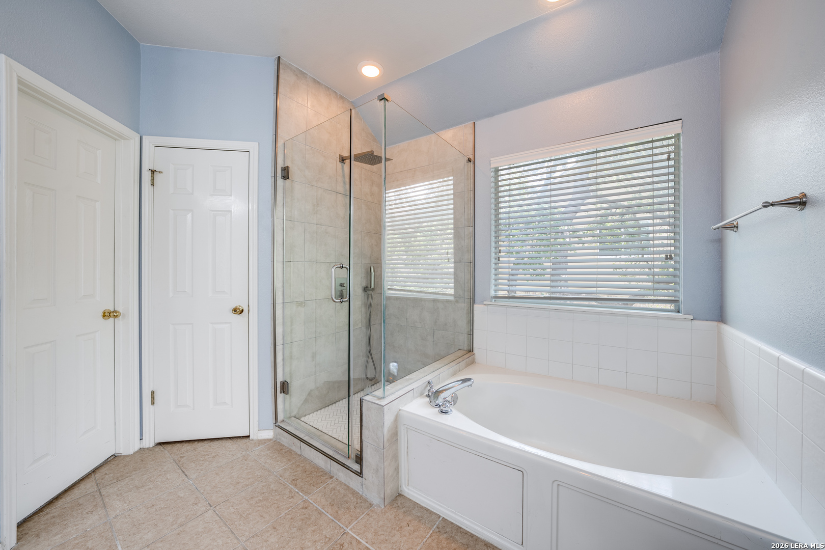 23710 Legend Crest San Antonio TX 78260