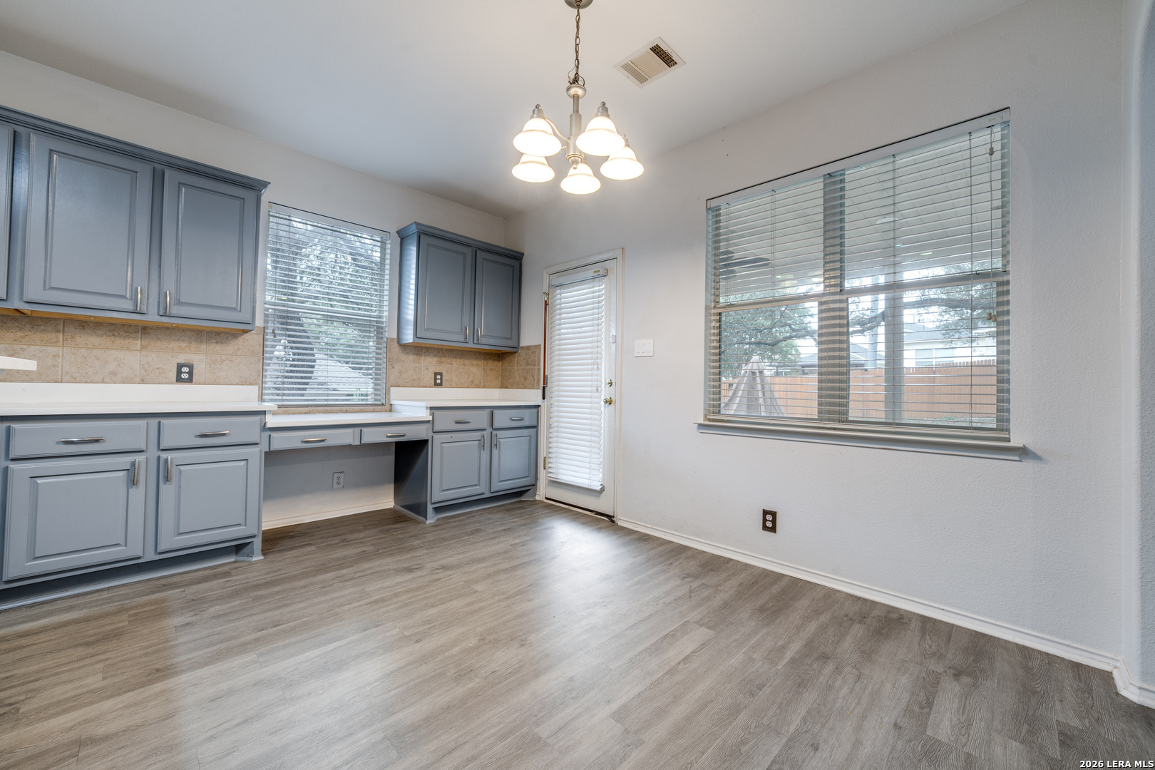 23710 Legend Crest San Antonio TX 78260
