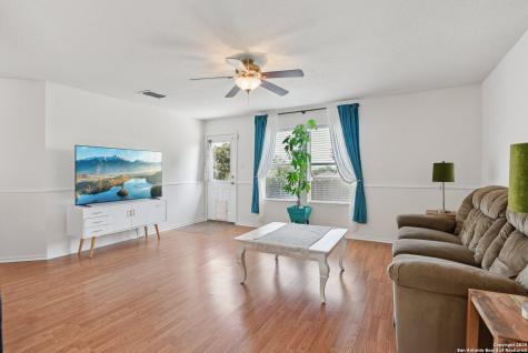 3839 Torey Mesquite San Antonio TX 78261